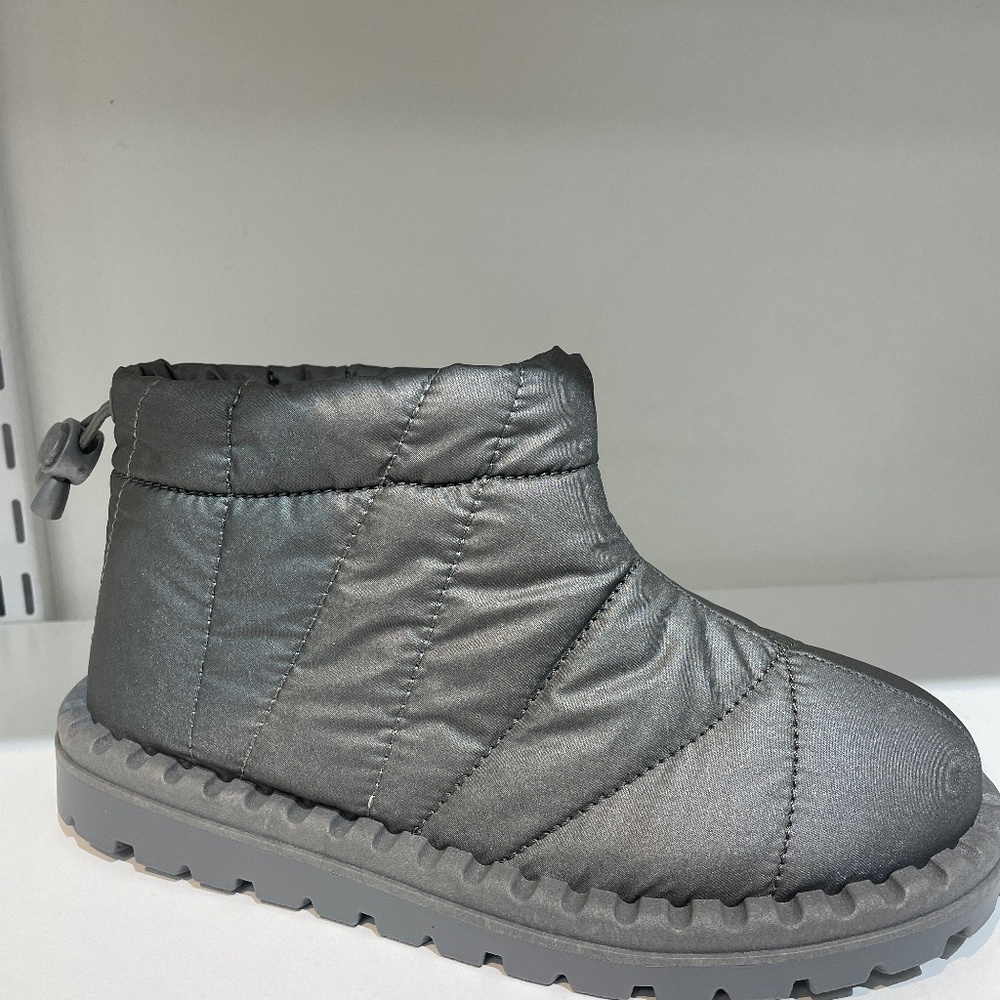 Women nelong low bootie water resistant 2175 Gray